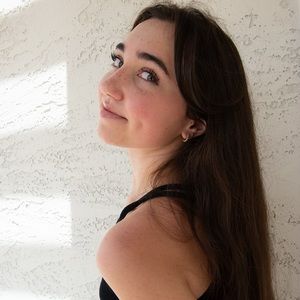 Meet your Posher, Savannah